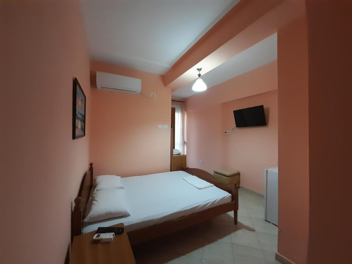 Hotel Rossi Vlorë 외부 사진