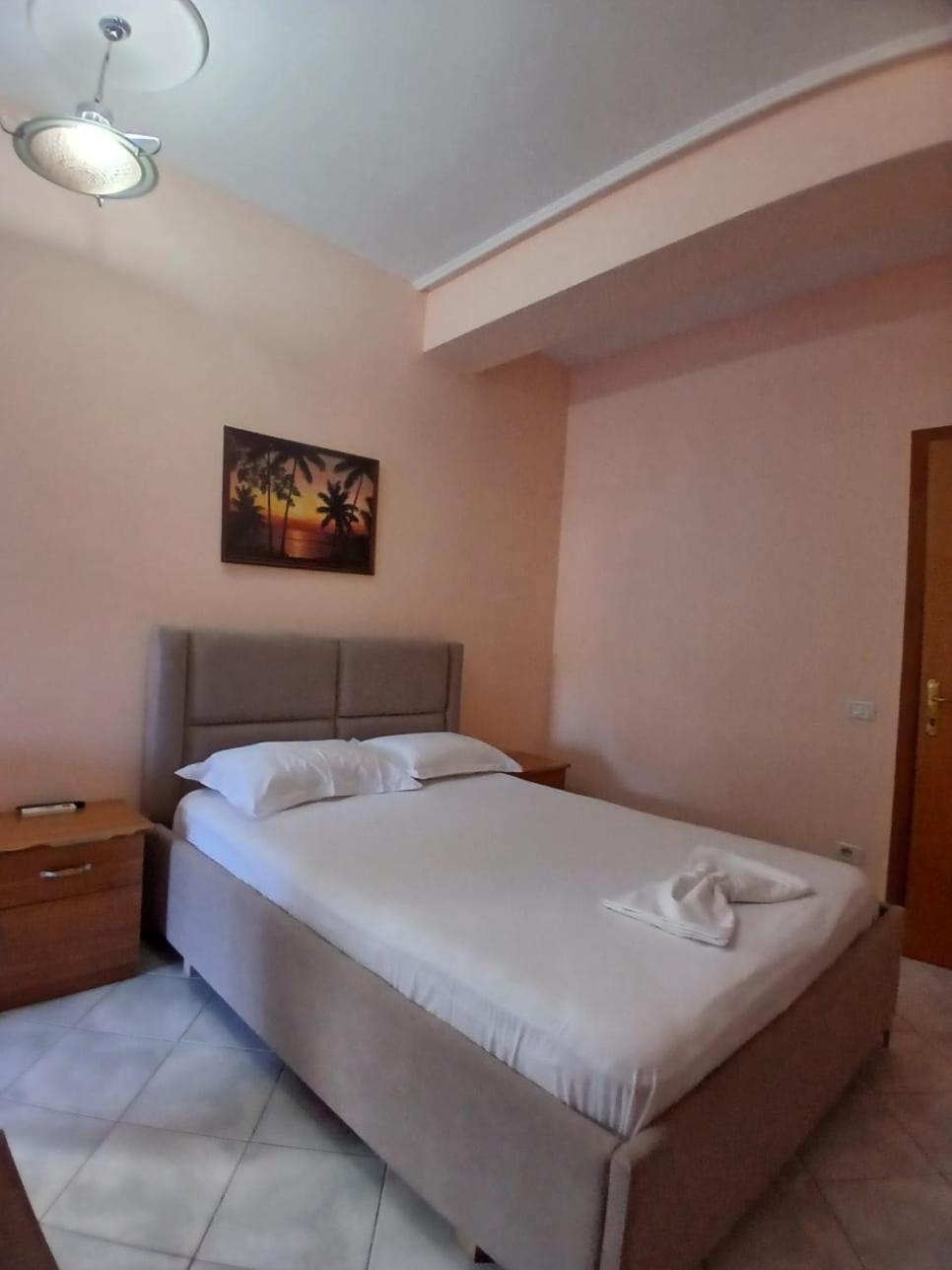Hotel Rossi Vlorë 외부 사진